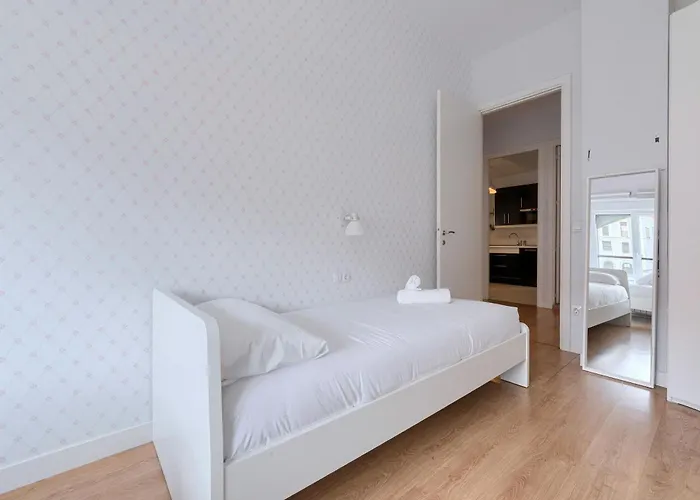 San Anton Old Town By Next Stop Bilbao