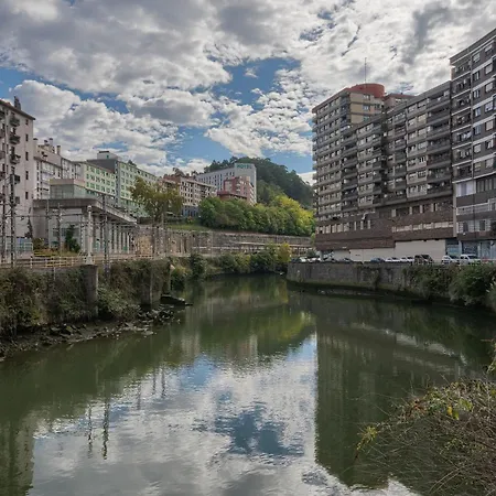 San Anton Old Town By Next Stop Bilbao