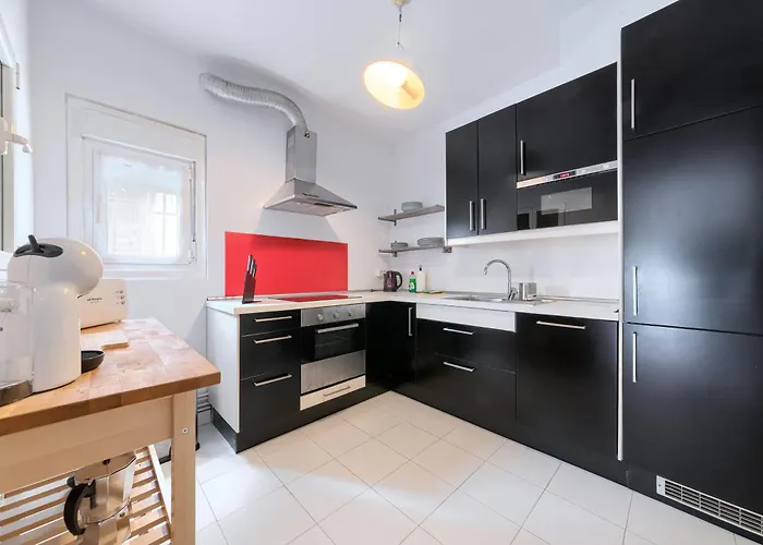 San Anton Old Town By Next Stop *